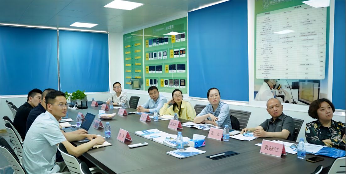 湖北省市場(chǎng)監(jiān)督管理局、湖北省計(jì)量測(cè)試技術(shù)研究院領(lǐng)導(dǎo)一行到訪創(chuàng)芯檢測(cè)實(shí)驗(yàn)室交流合作